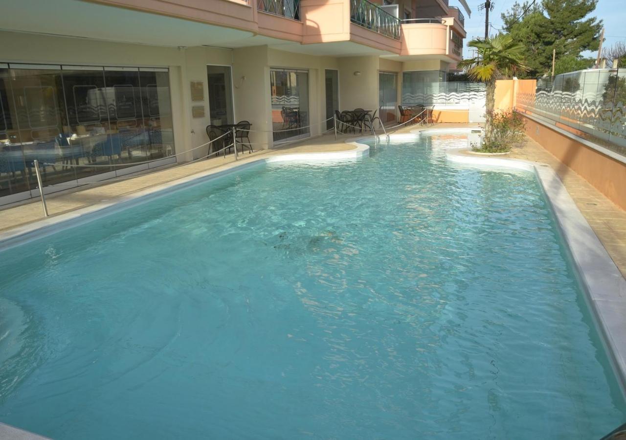 Philoxenia Hotel เลฟคานดิ คาลคิดาส ภายนอก รูปภาพ